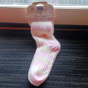 Earth Therapeutics Dream Silk Cozy Socks, Pink. NEW